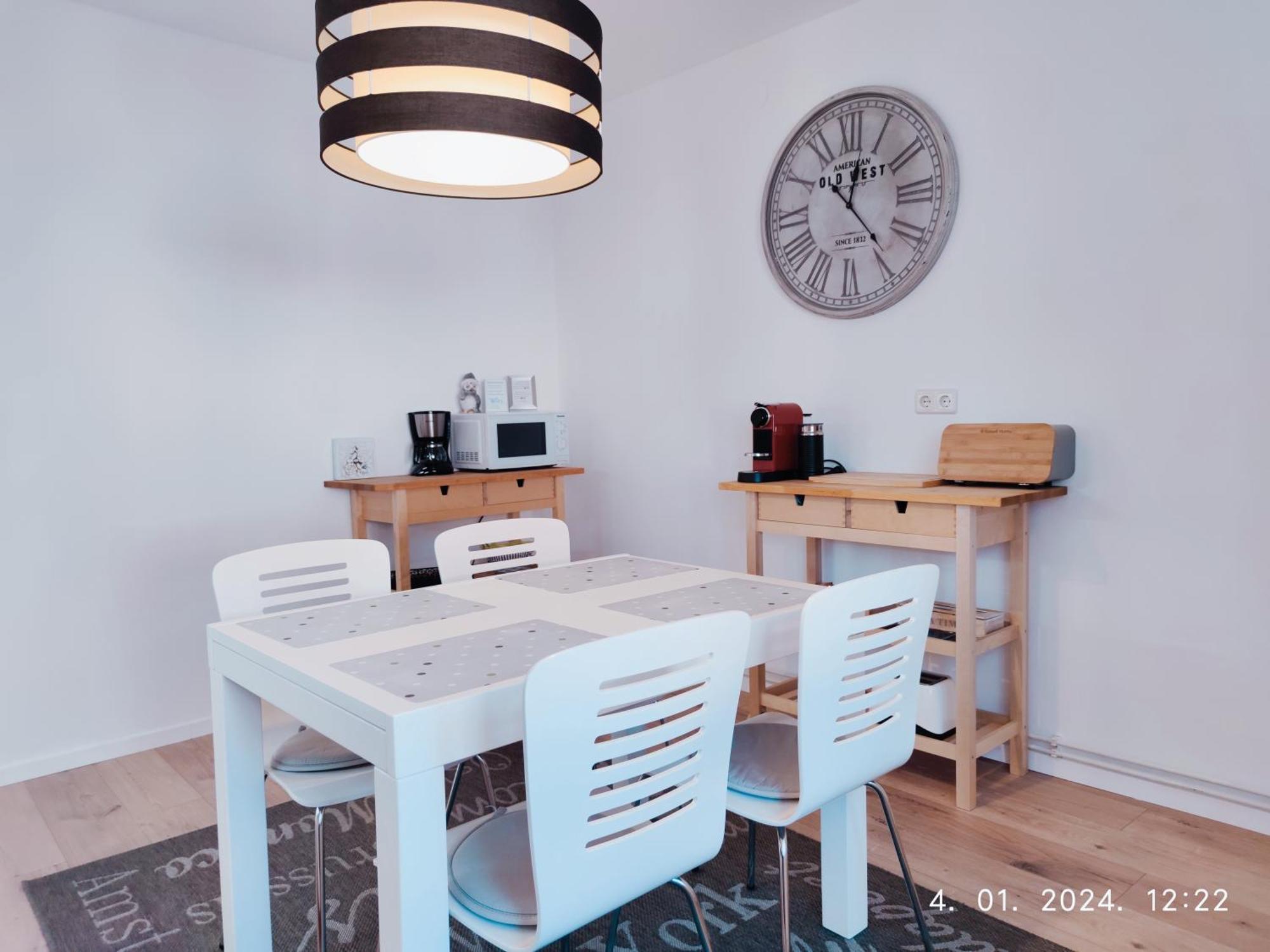 Lumani Apartment Zagreb With Free Parking Exterior photo