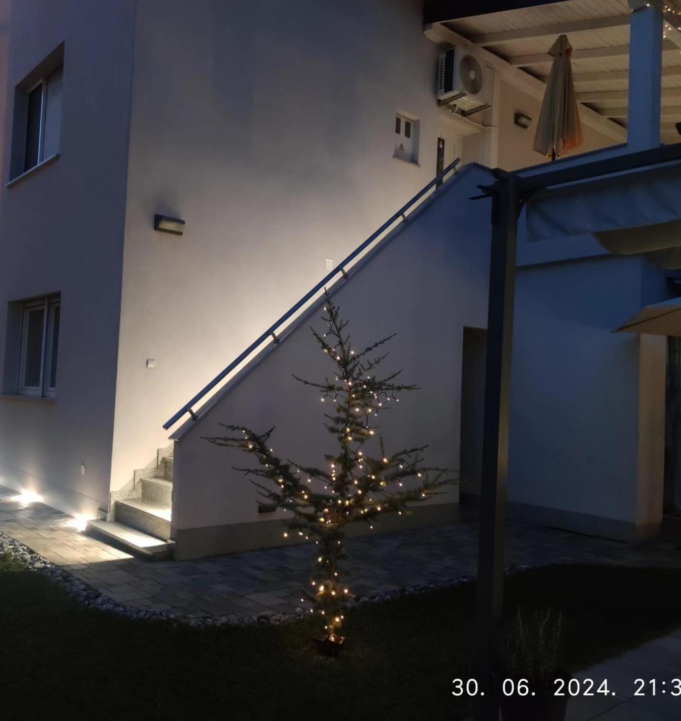 Lumani Apartment Zagreb With Free Parking Exterior photo