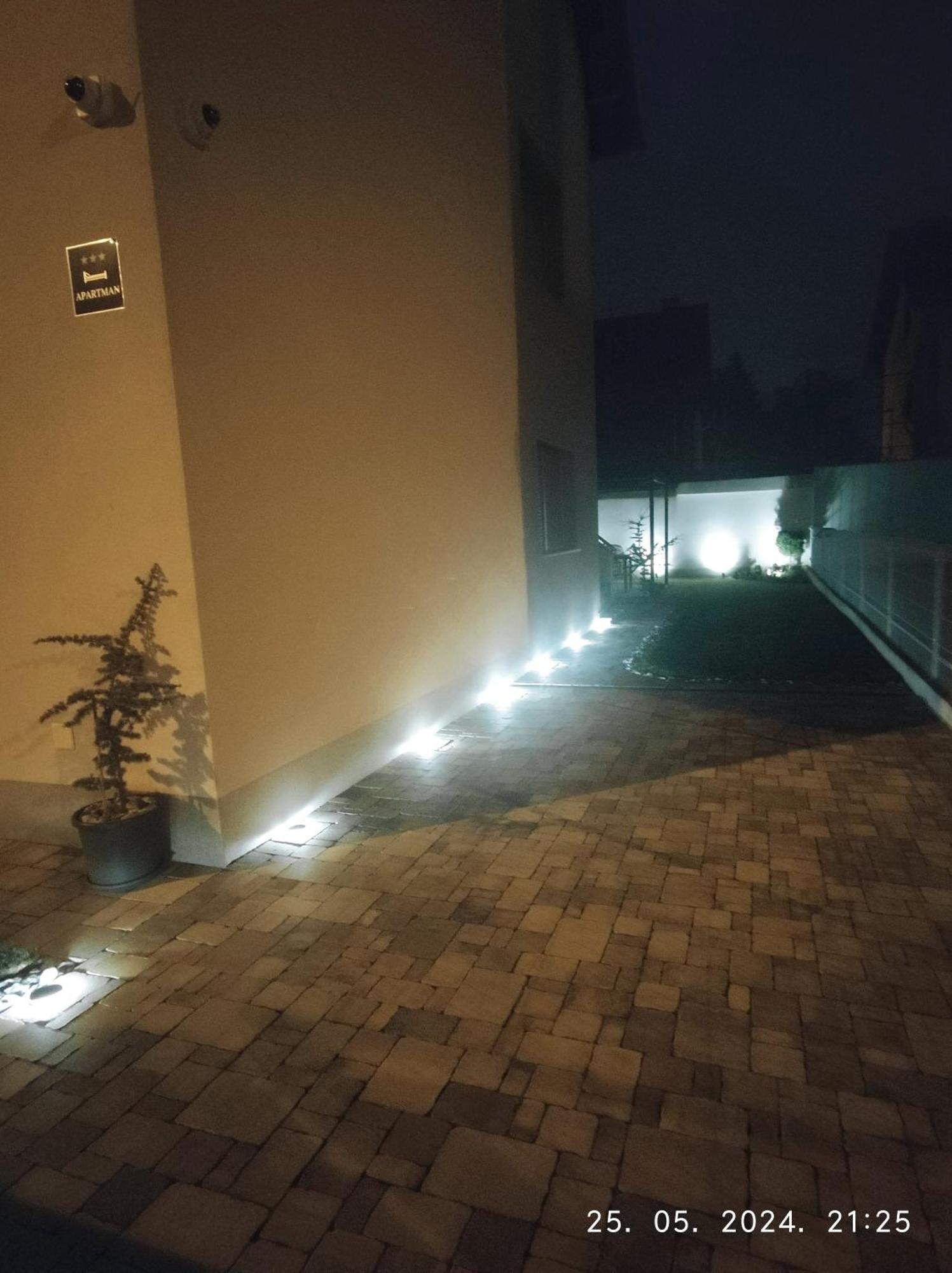 Lumani Apartment Zagreb With Free Parking Exterior photo